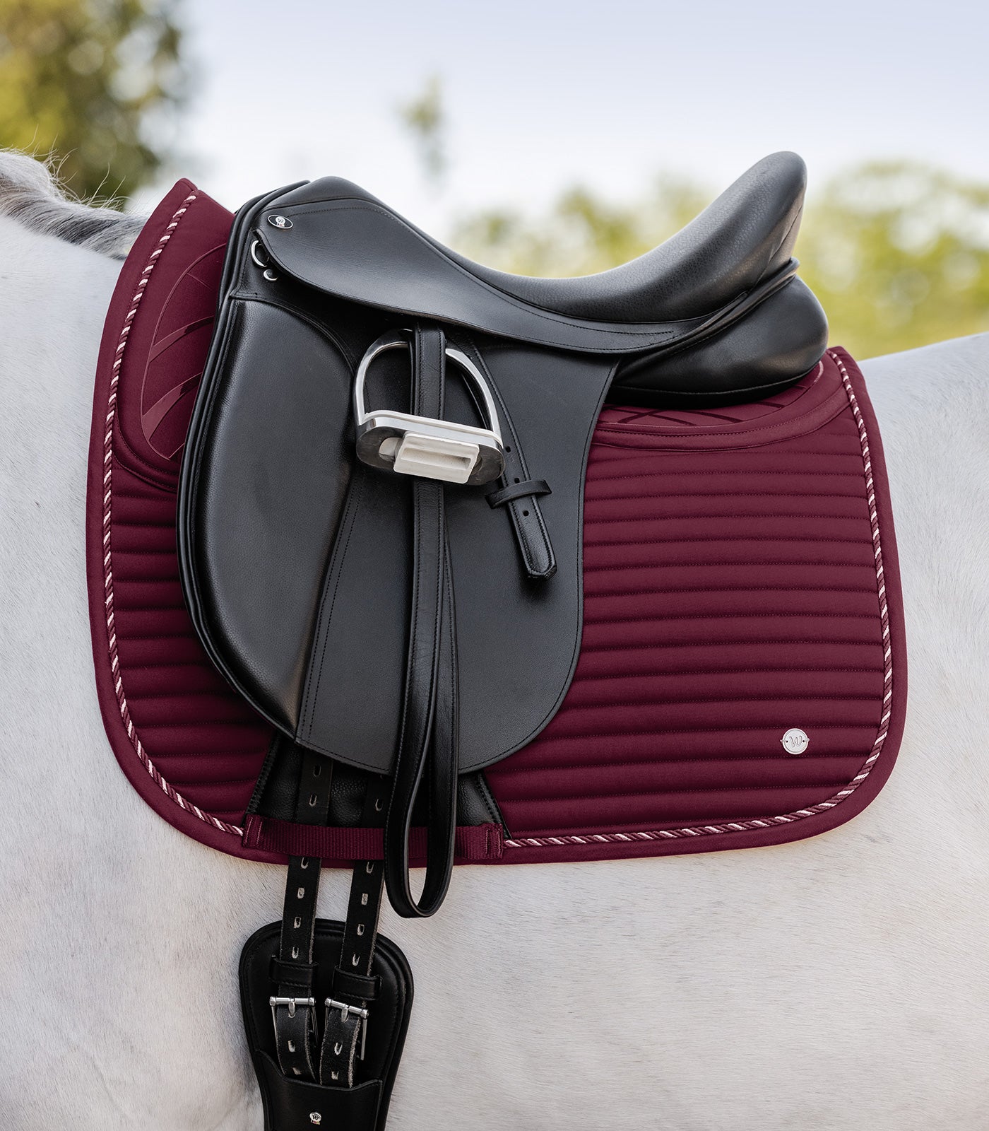 Waldhausen Saddle Pad Riga, fløjl rød, D 4