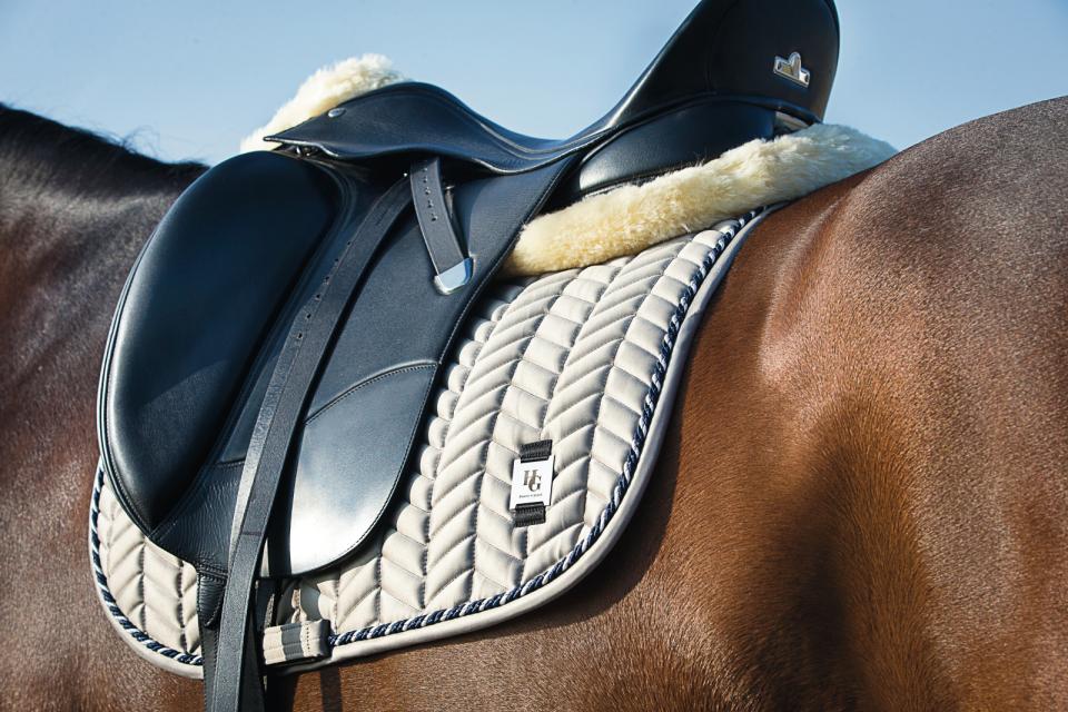 HorseGuard MediLamb sadelpad