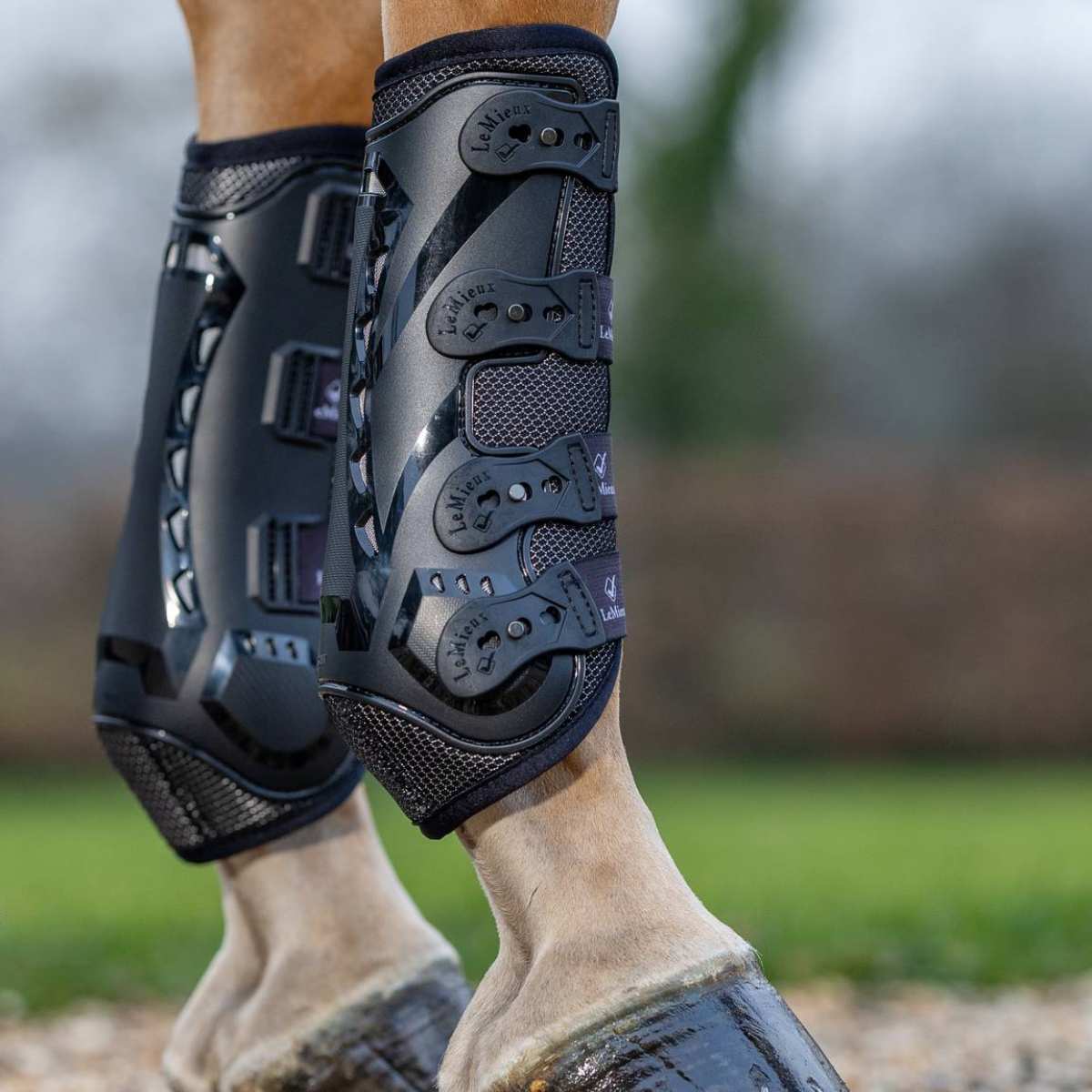 LeMieux Ultra Mesh Snug Boots, front 2